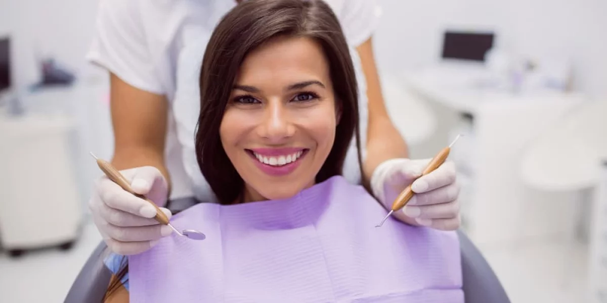 Riachtanais le haghaidh Aoibhinn Aoibhinn: Hollywood Smile