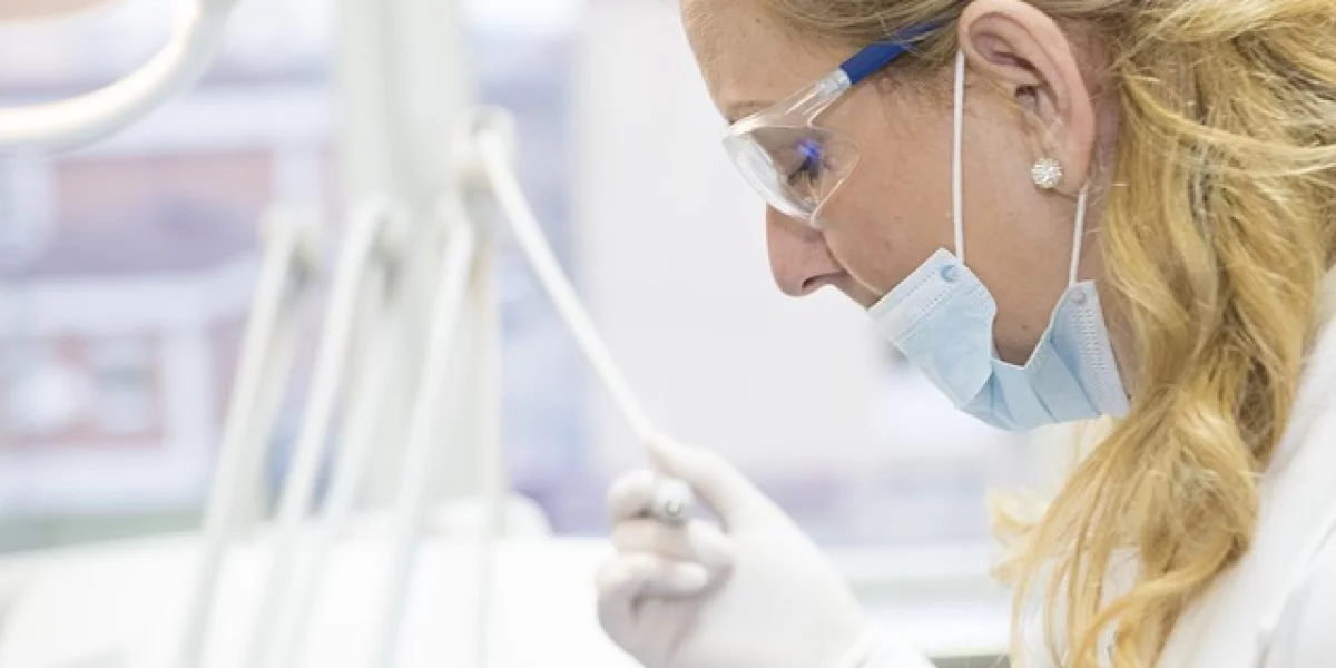 When Should a Tooth Be Extracted?