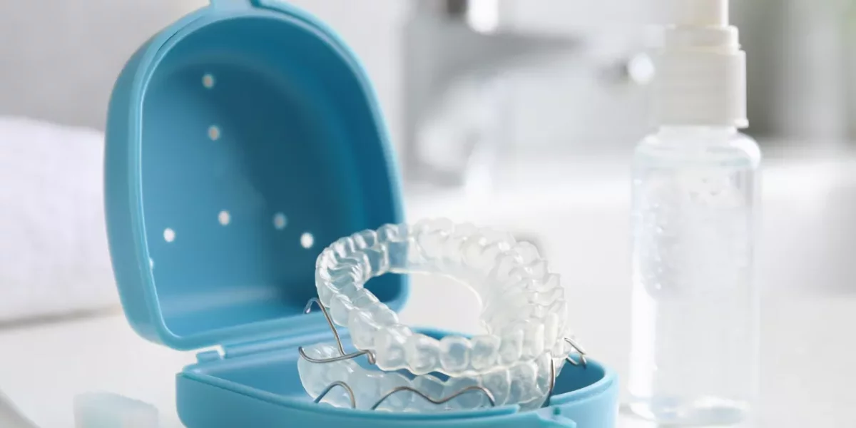 What retainer is used after treatment?