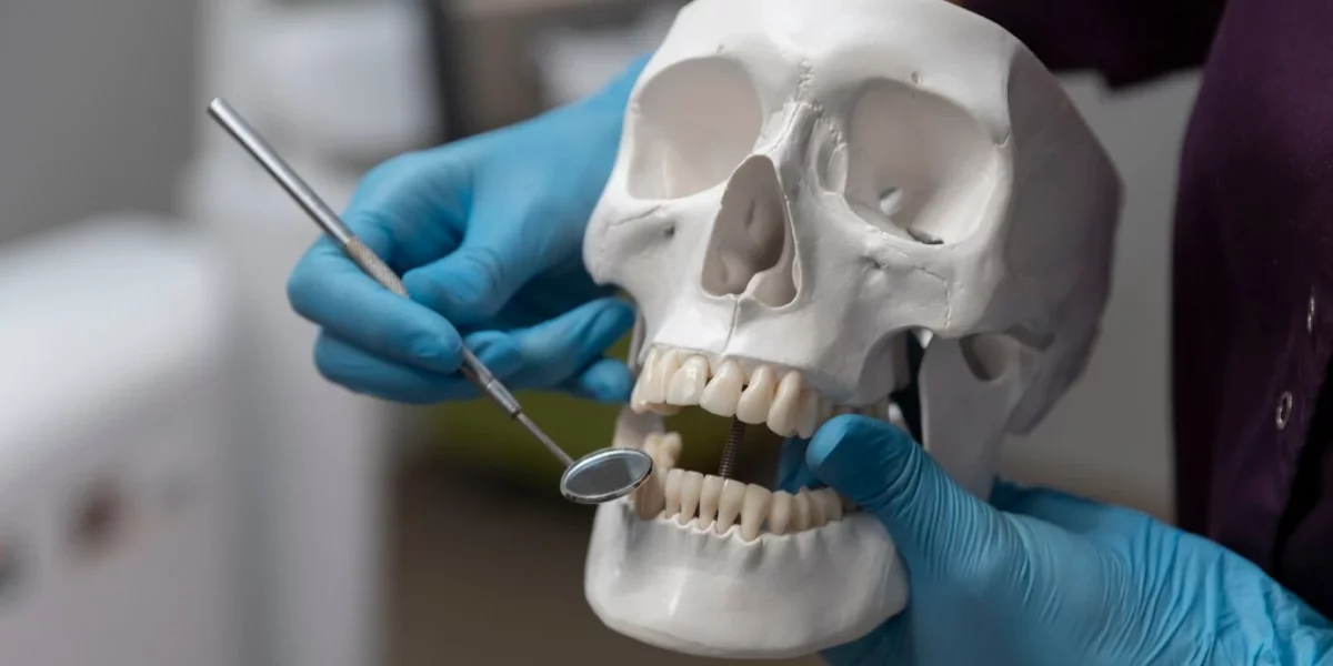 颧骨植体与传统植体：哪个更好？